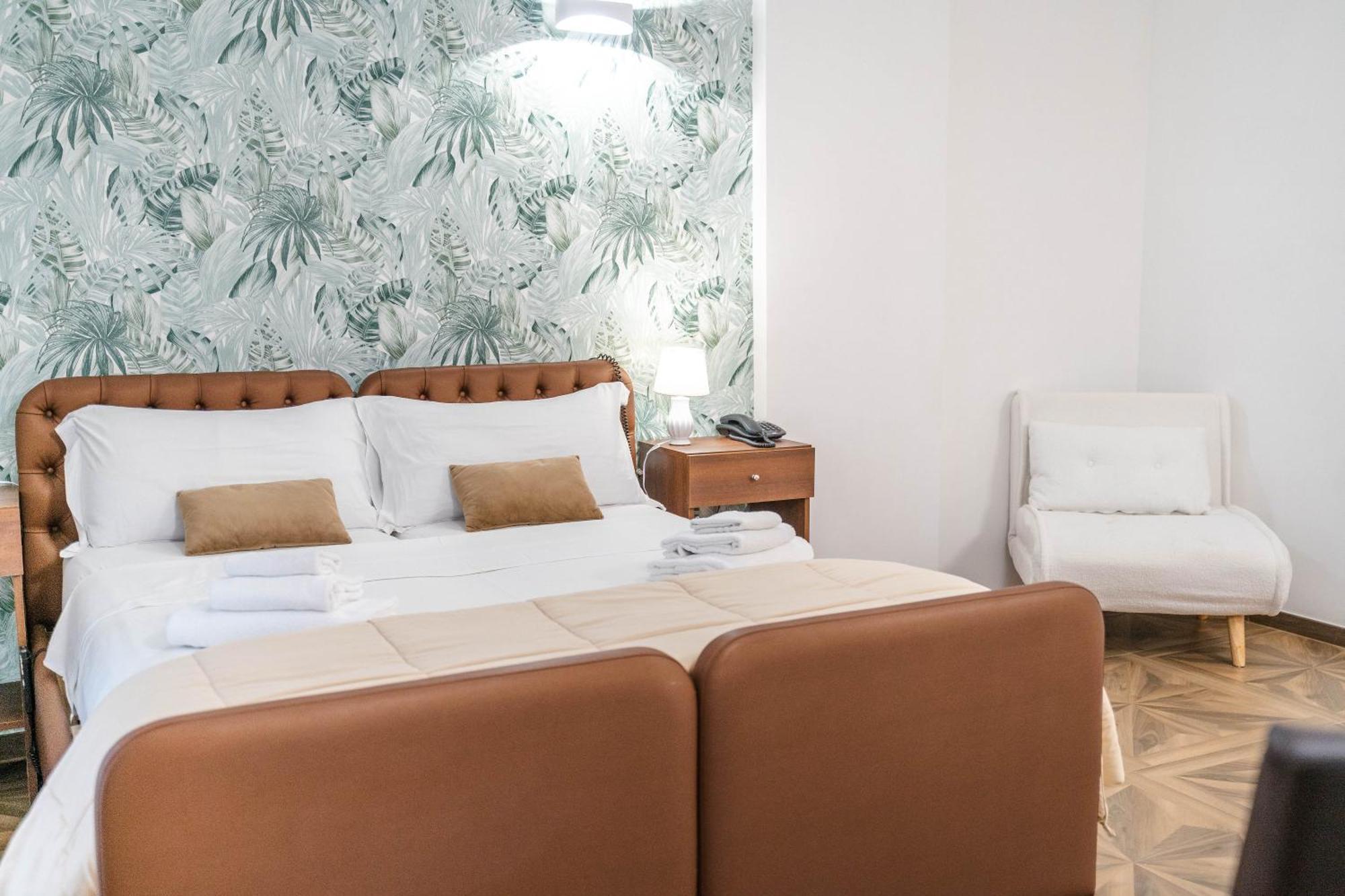 Kairos Hotel Monterusciello Esterno foto