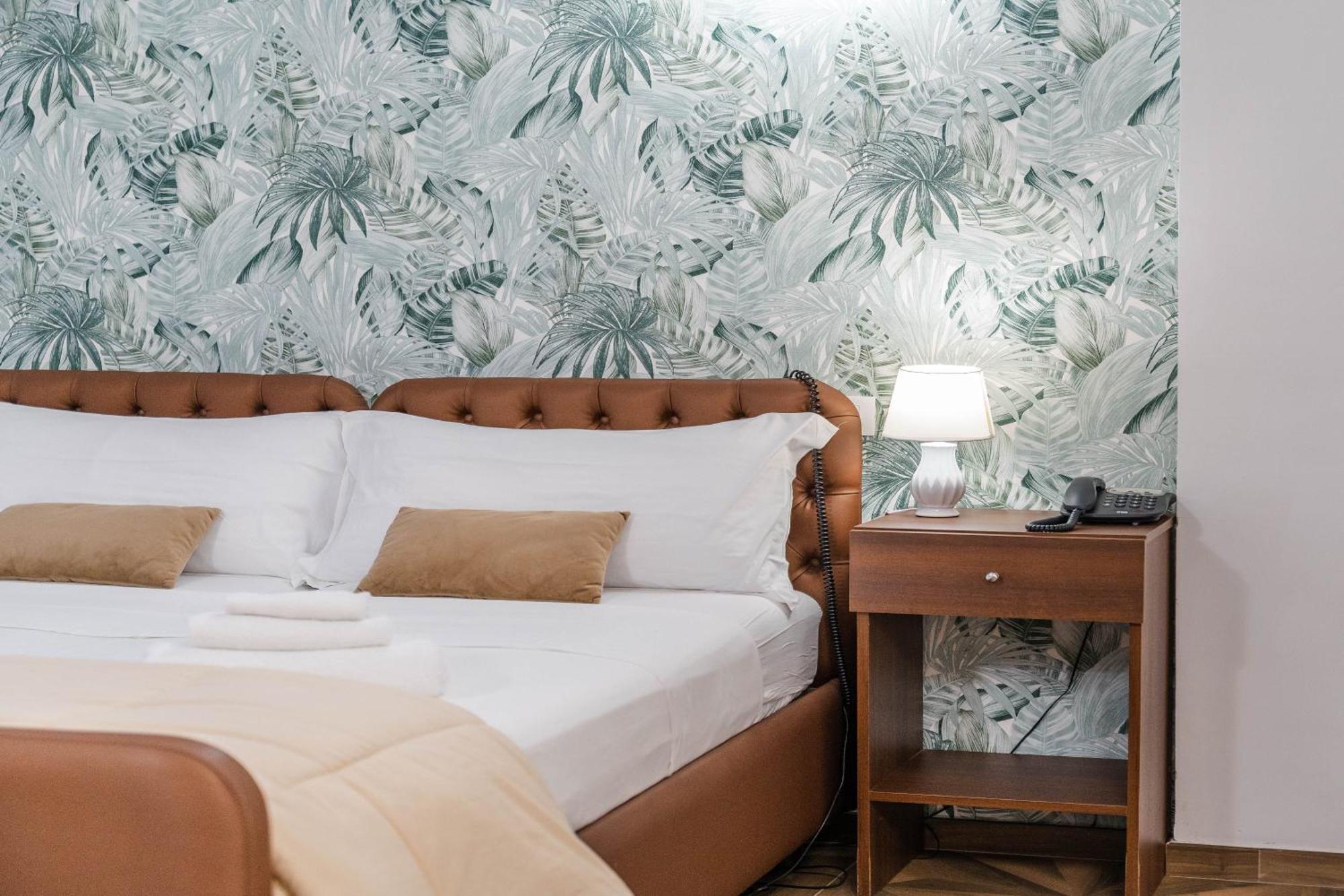 Kairos Hotel Monterusciello Esterno foto